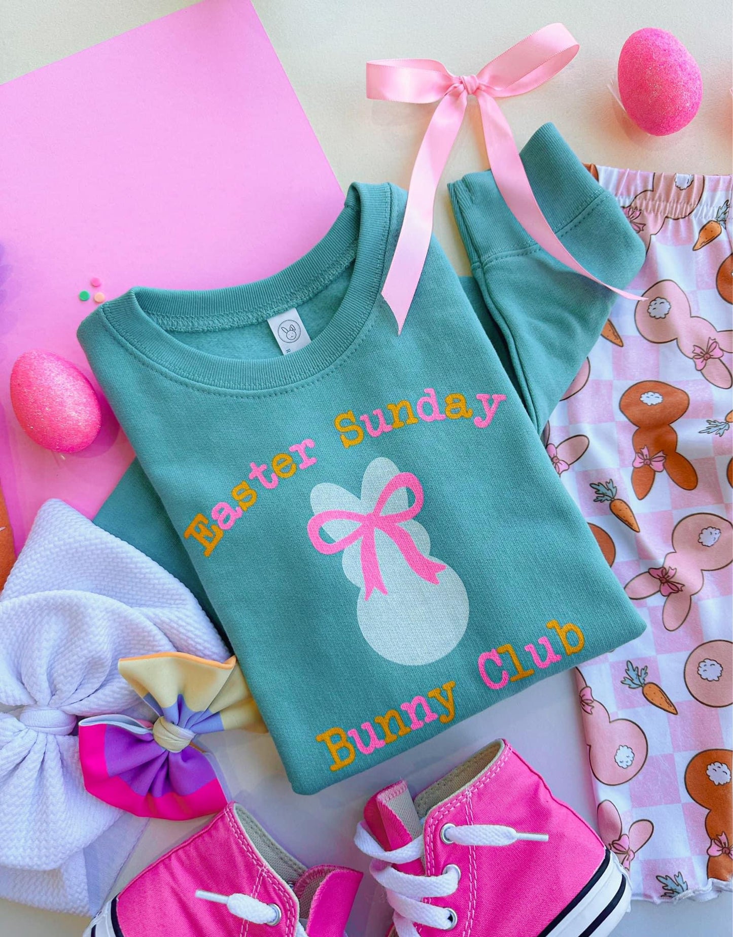 Bunny club fleece crewneck