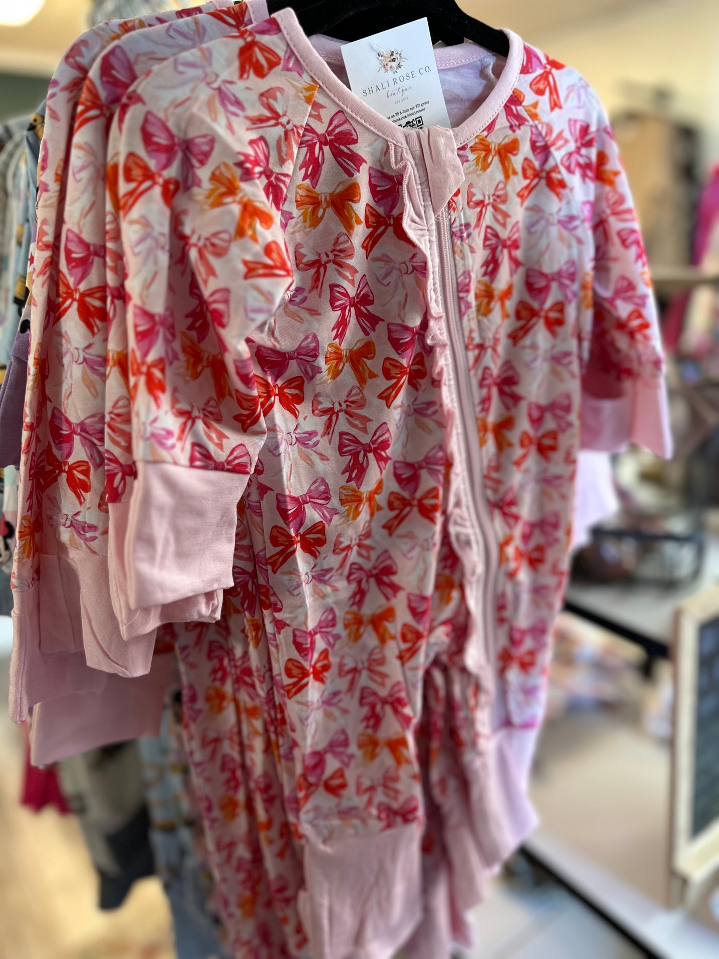 Take a bow bamboo zippy