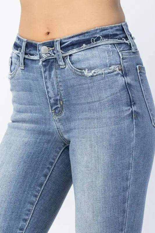Headed for the hills skinny Judy Blue denim • Mid Rise