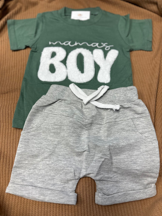 Mamas Boy Outfit
