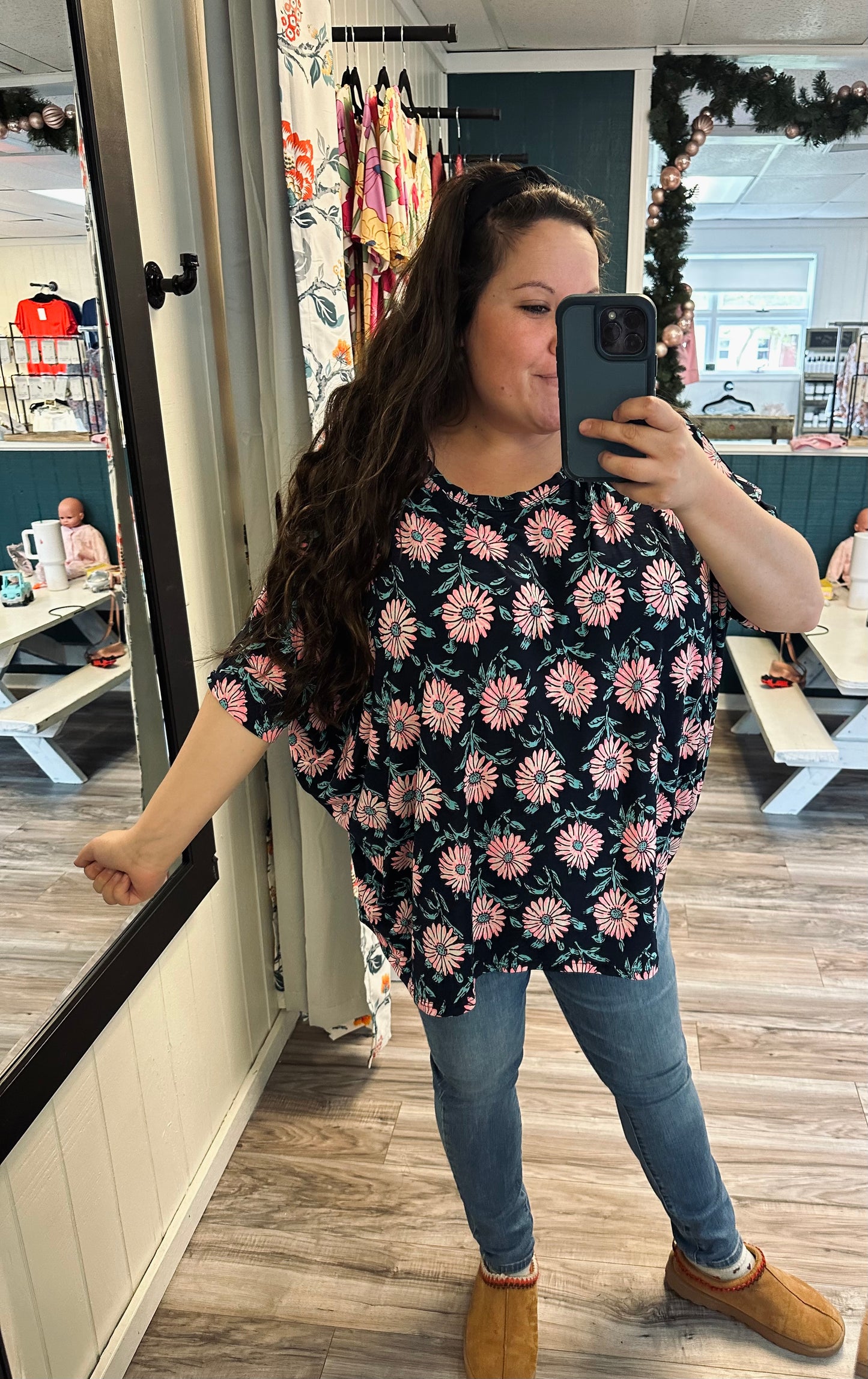 Oversized Navy Daisy Top