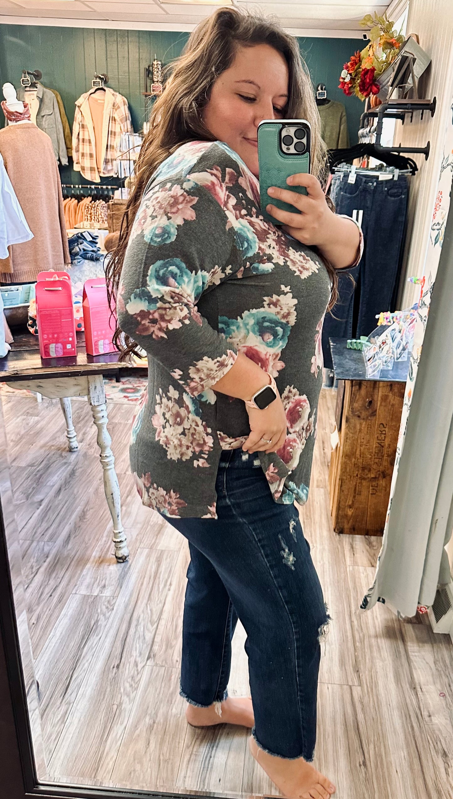 Dear Scarlett floral 3/4 French Terry