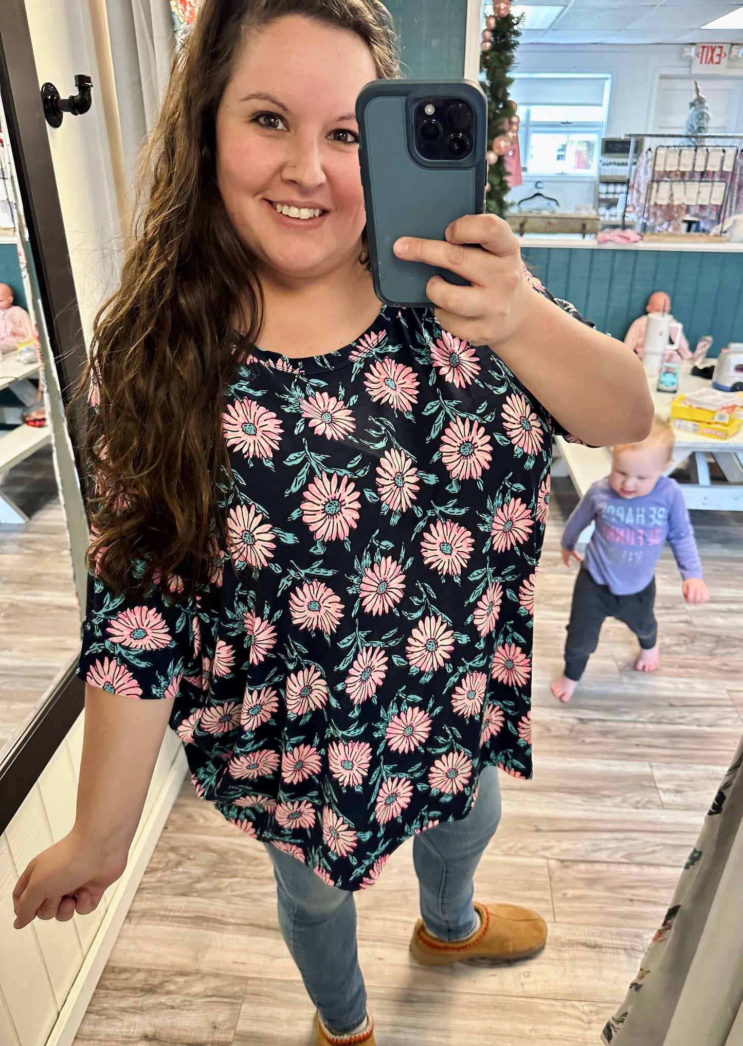 Oversized Navy Daisy Top