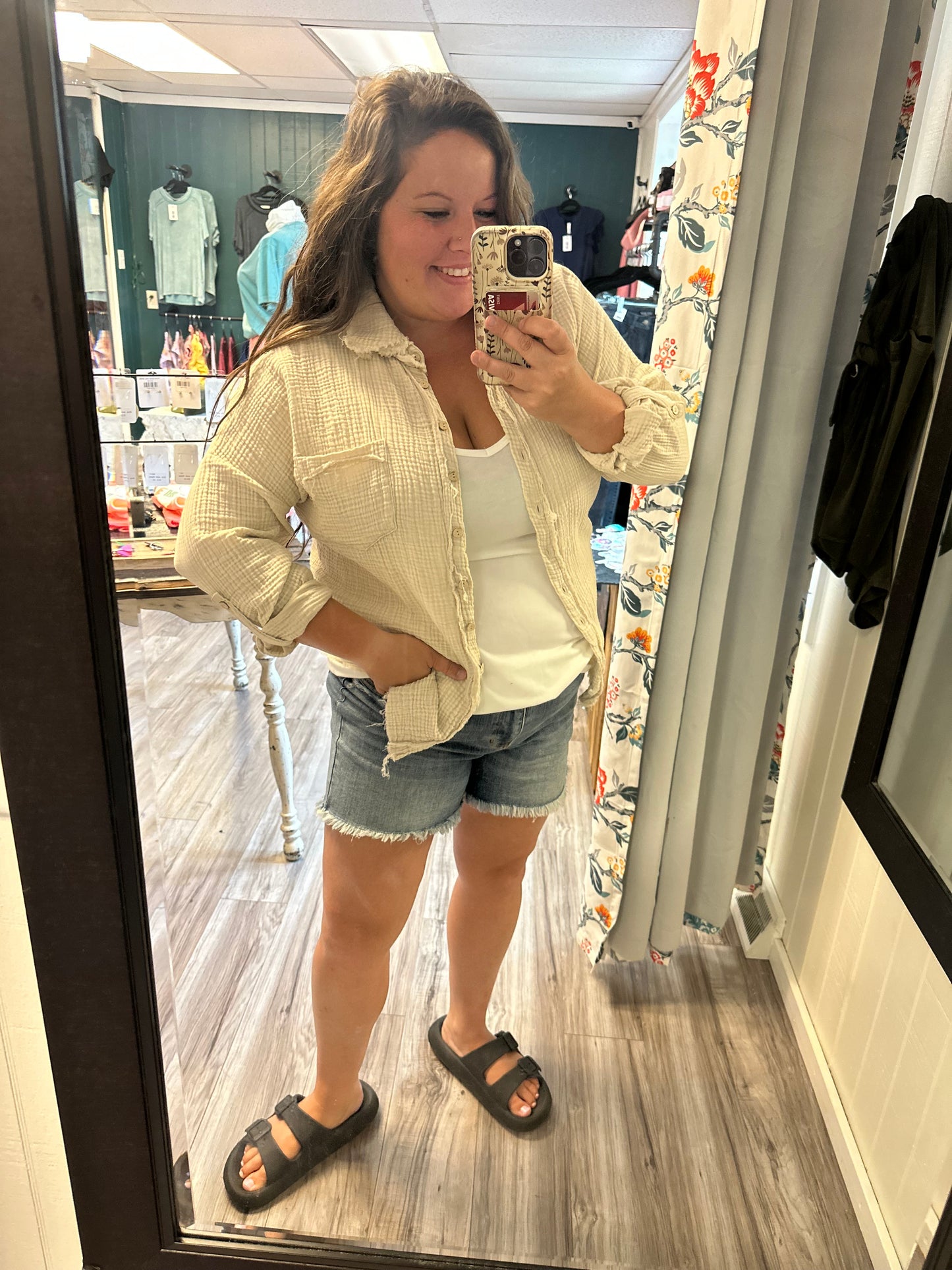 Washed out gauze button up