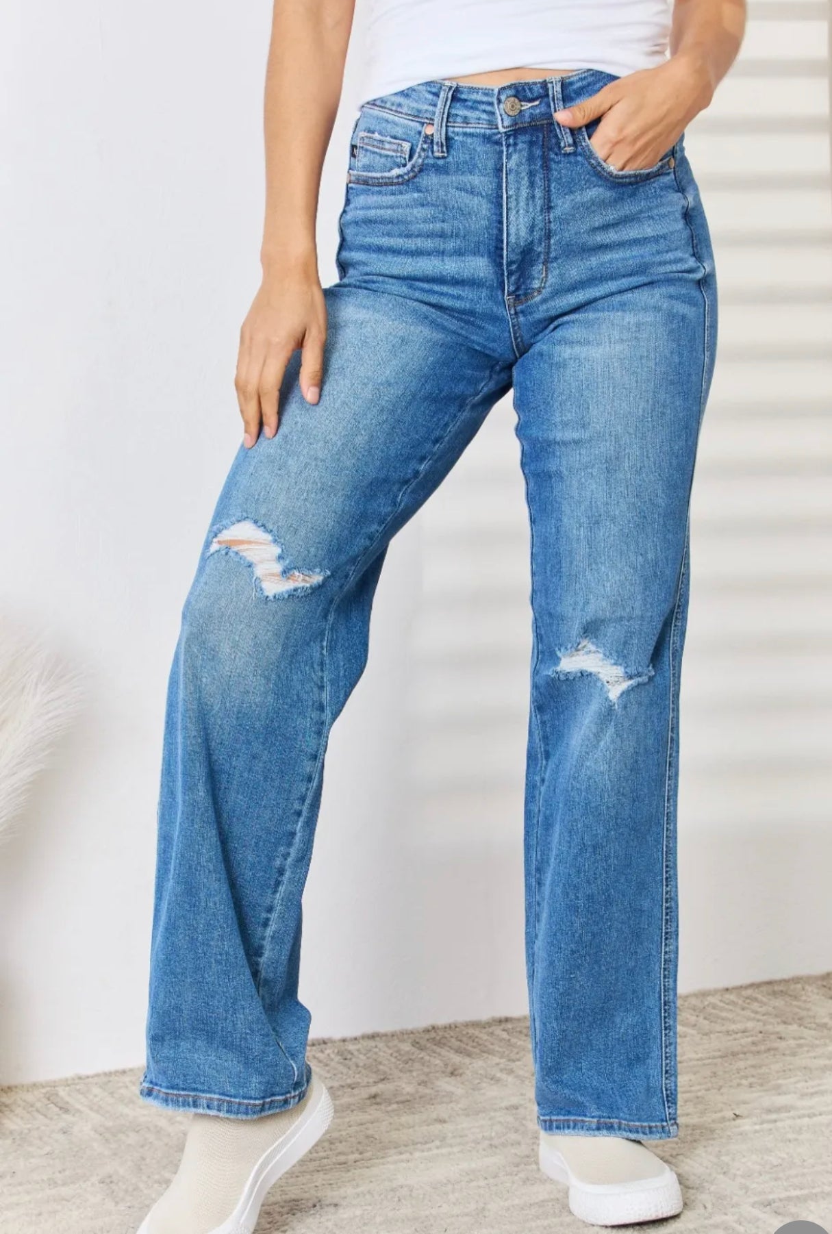 Judy Blue Tummy Control Straight fit