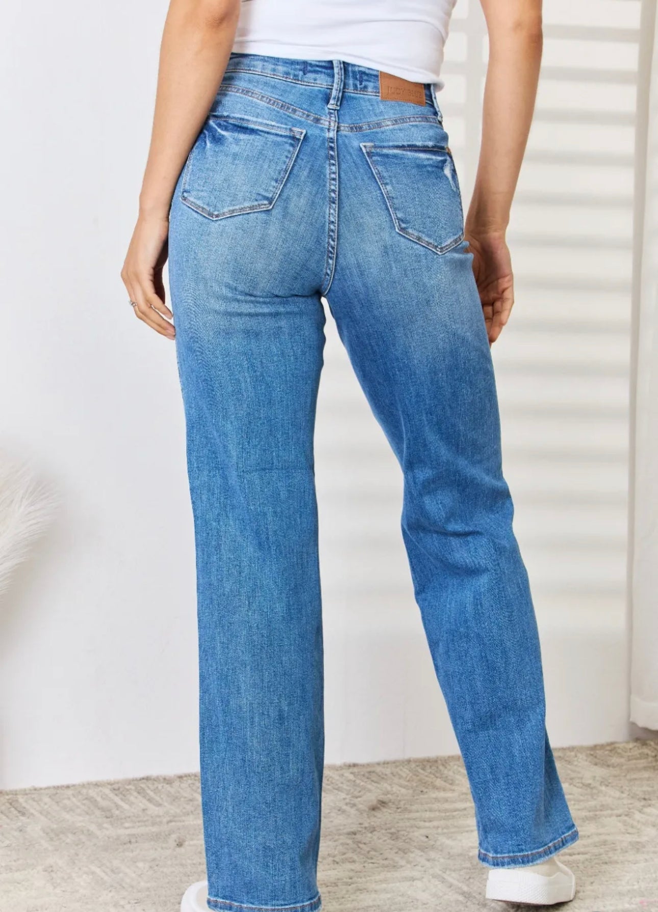 Judy Blue Tummy Control Straight fit