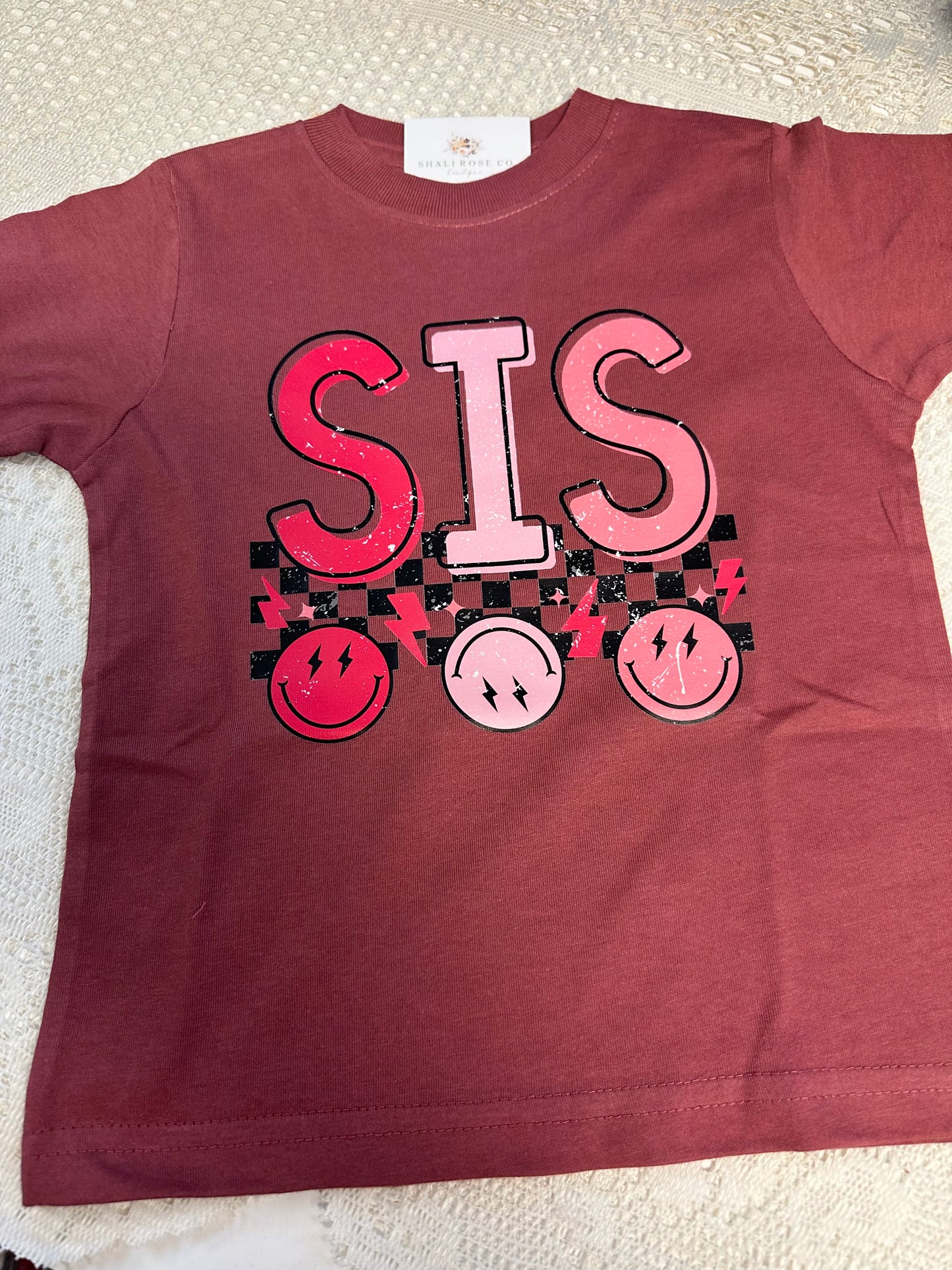 Sis tee