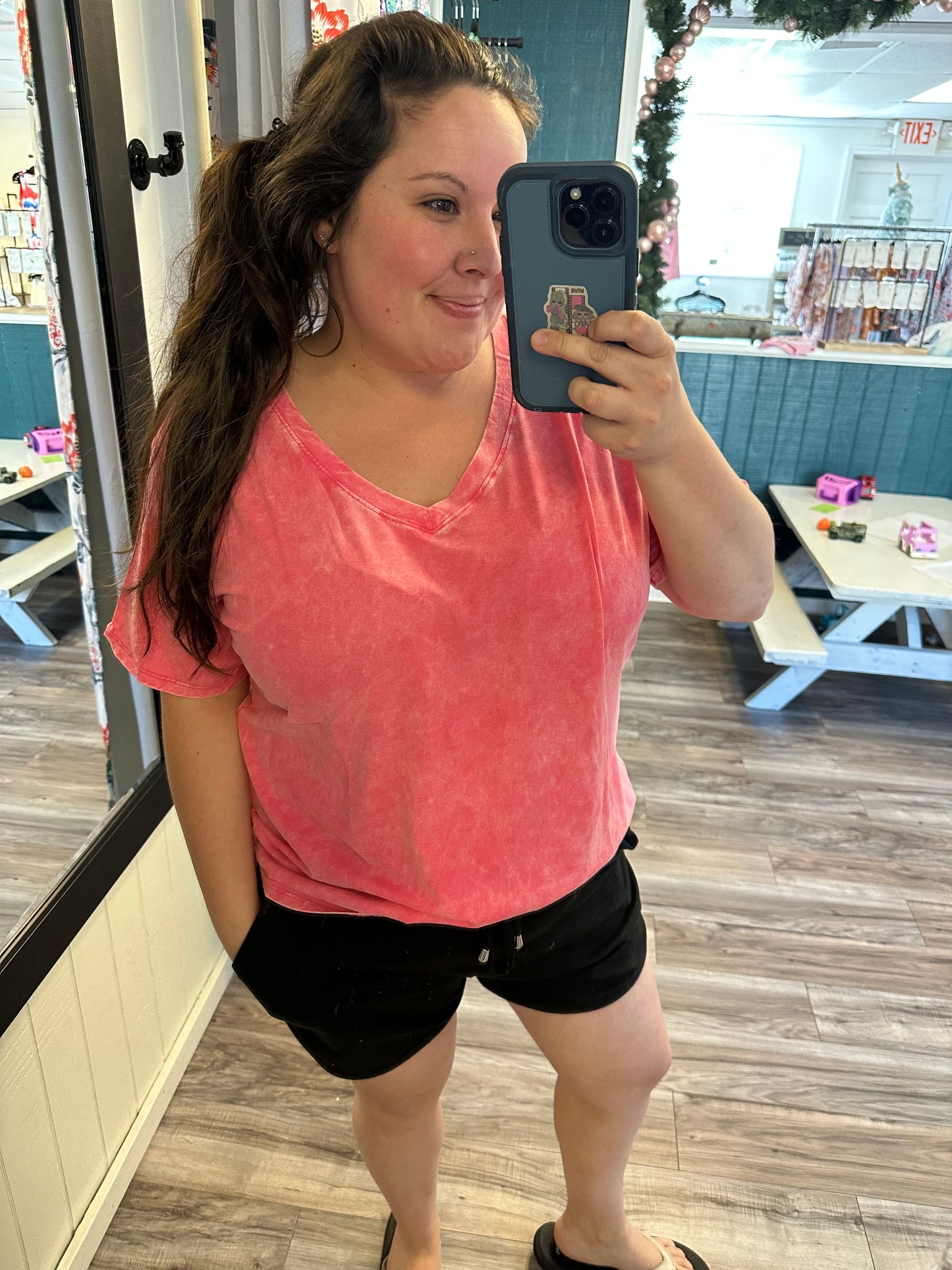 Everyday Washed Vneck Tee (4 colors)