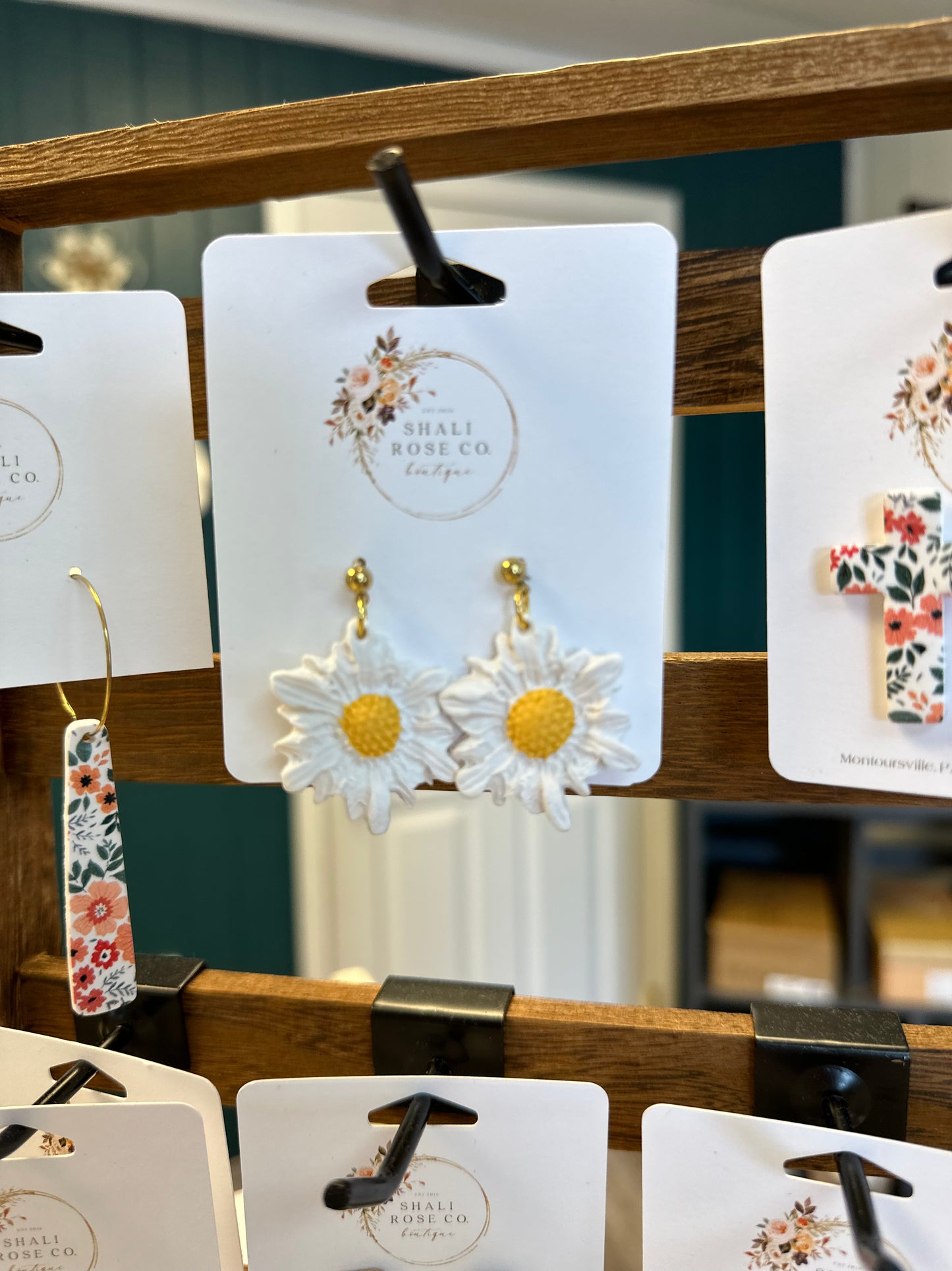 White sunflower dangles