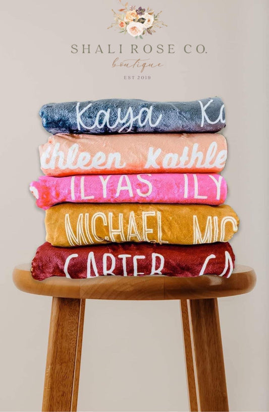 PREORDER - Repeating names blanket (Family throw)