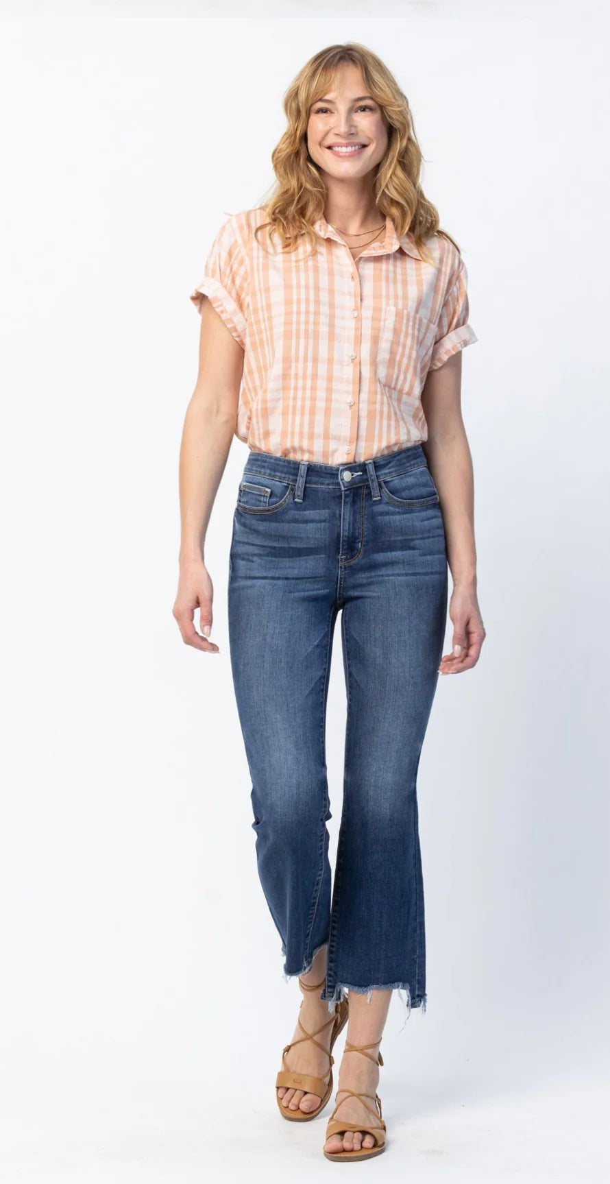 Callie cropped boot cut Judy blue • M