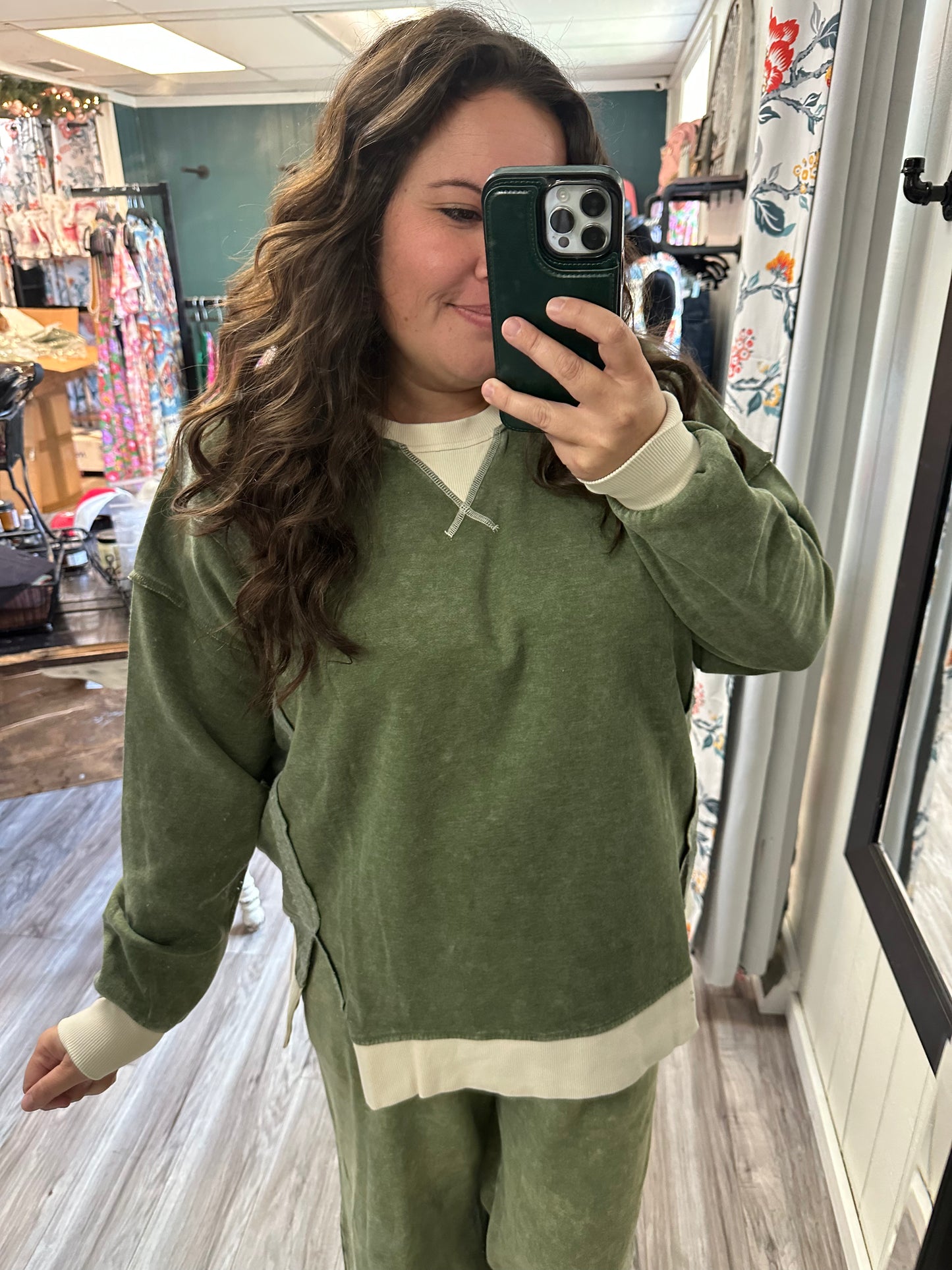 Acid wash trim oversized crewneck